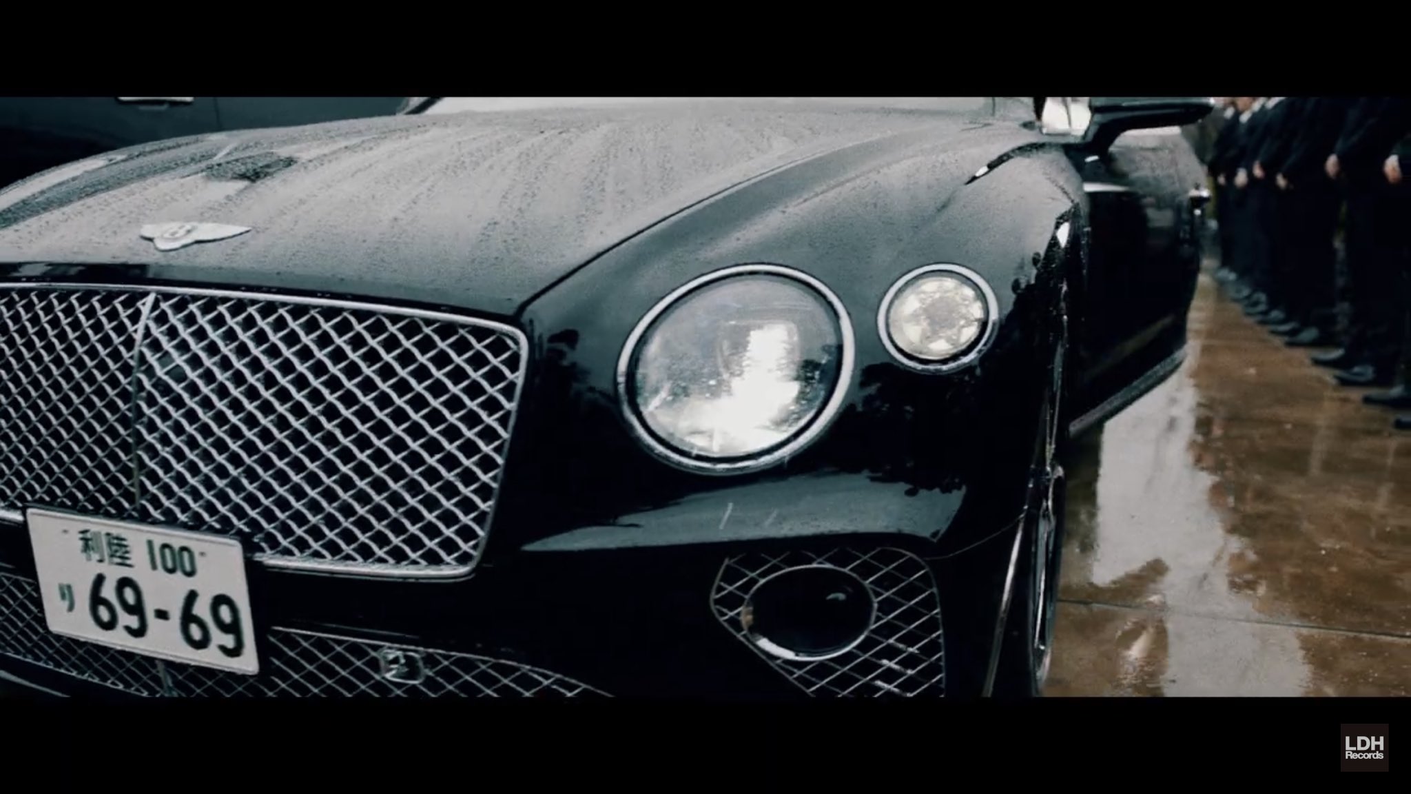 Twitter 上的 Ak 69さんの車のナンバーが 69 69 で 将吉くんの車のナンバーが将吉くんのお誕生日の 10 03 なの芸が細かくて良い Mighty Warriors Warriors Anthem Official Music Video T Co I9aehieryf T Co Be8ldiuoso Twitter