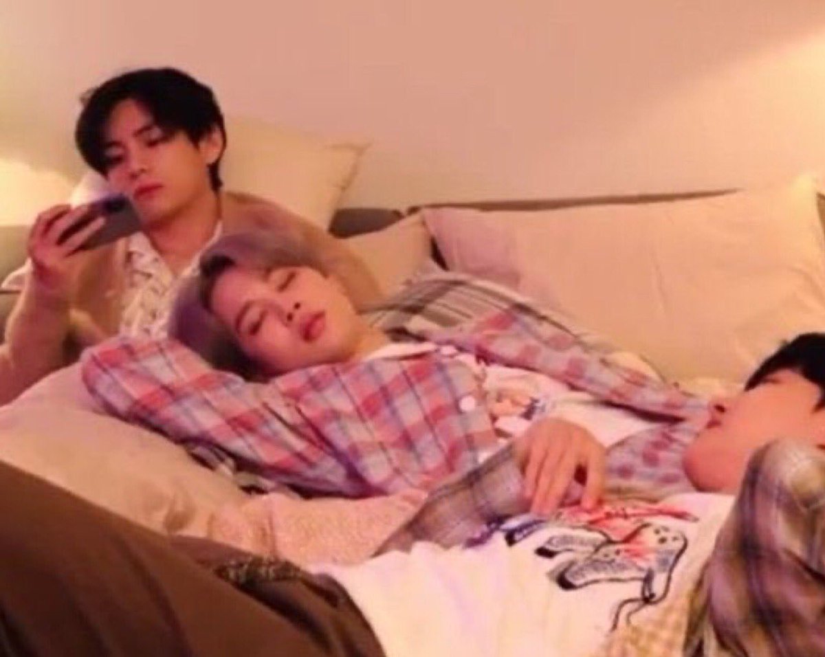 vmin pics tweet media