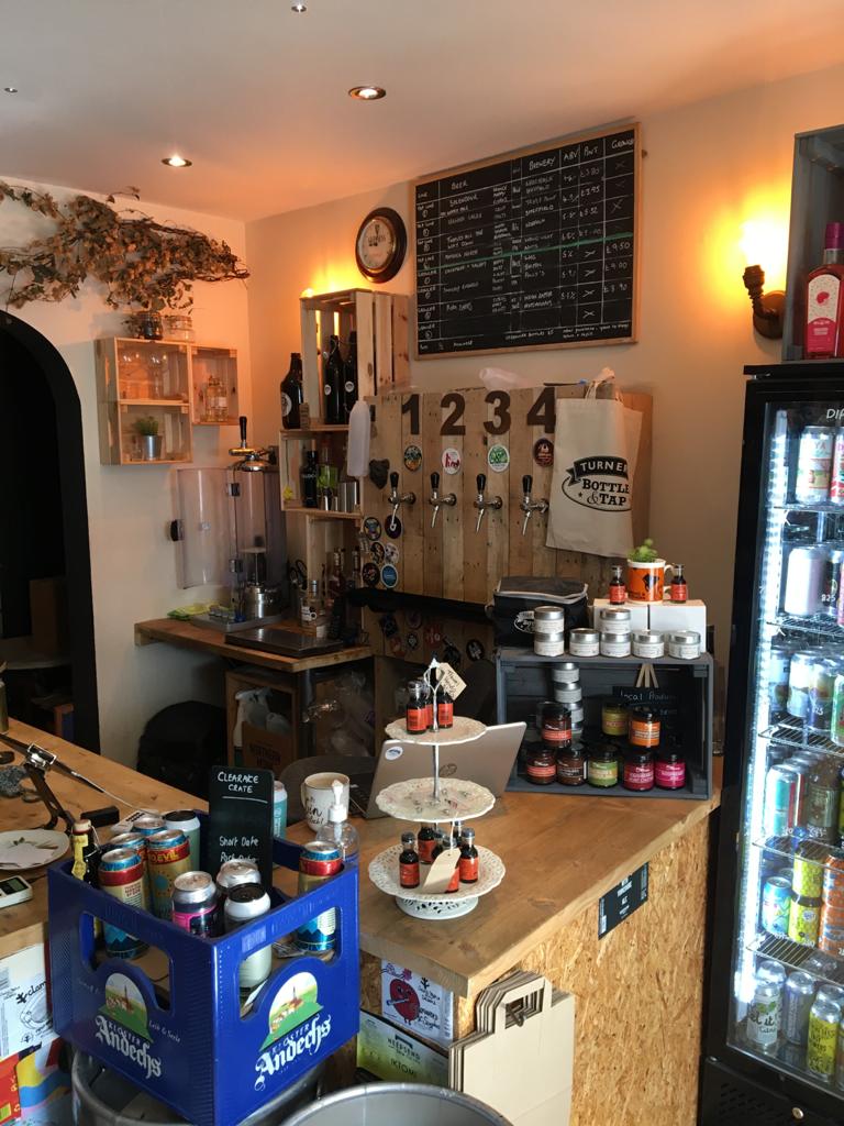 Some plumbers get all the best jobs. Cheers 🍻 🤪