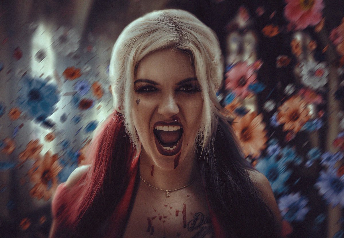 Honestly, I’m obsessed with #harleyquinn in the new #thesuicidesquad movie. Go watch it this weekend it’s funny, action packed and sooo much goreeee (if ur into that kind of thing … and I am) 

Amazing edit by @null_fotografia  
photography by @michellenreed 
@JamesGunn #cosplay https://t.co/uC8iqpVn3s