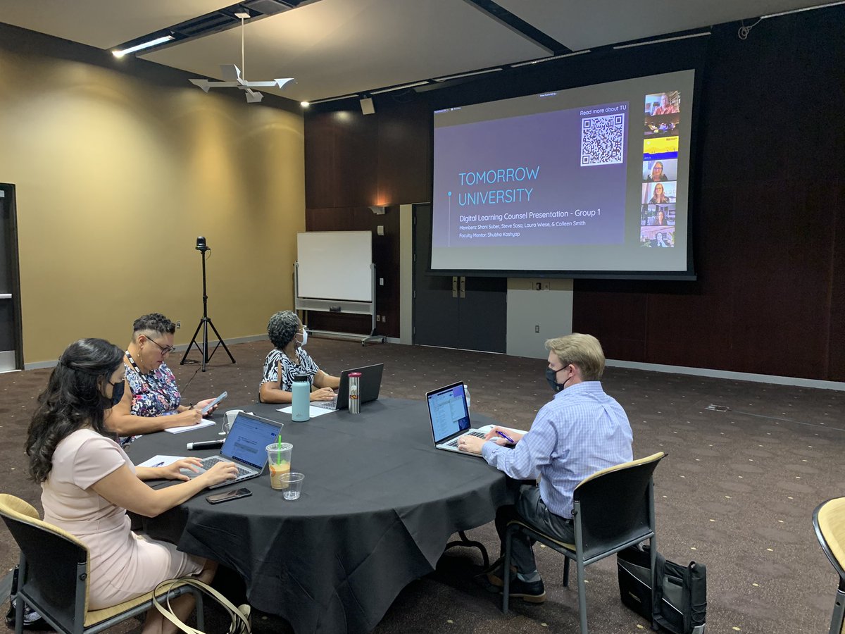 We’re on the home stretch with #ielol today as the leader participants present their pitches to the panel of experts! Best of luck to all 9 groups! <a href="/OLCToday/">The Online Learning Consortium</a> <a href="/ASU/">Arizona State University</a> <a href="/asuonline/">ASU Online</a> #Leadership #digitallearning <a href="/angelagunder/">Angela Gunder</a> <a href="/pvanleusen/">Peter van Leusen</a> <a href="/weanders/">Wayne Anderson</a>