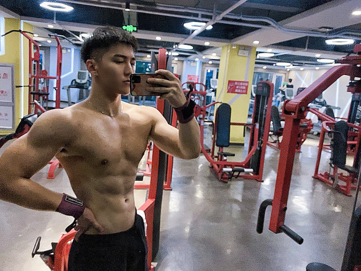 已经两个月没有性生活了…
操蛋