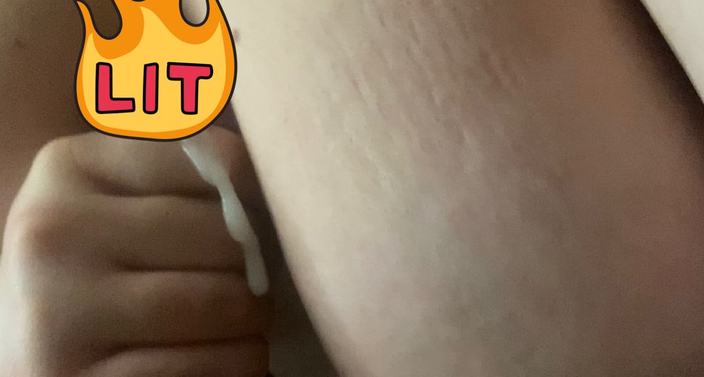 SerinaSilvers's tweet photo. Help ya girl get a new computer for work :( 

https://t.co/07PXehVw5l

Free trial for all new subscribers; new cock sucking video releasing tomorrow night! https://t.co/mO1SERmrux