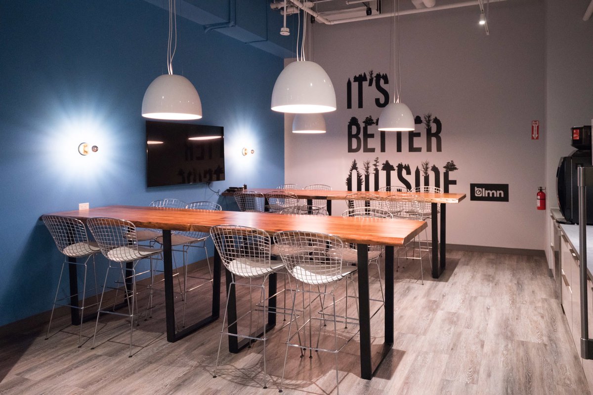 pentacongroup's tweet photo. #Throwback: @lmnnetwork's new #office in Markham brings the outdoors inside! The space includes boardrooms, servery areas and a large training room. It was a pleasure working on this project with #CircleDesign. #interiordesign #officespace https://t.co/h84SssOWGA