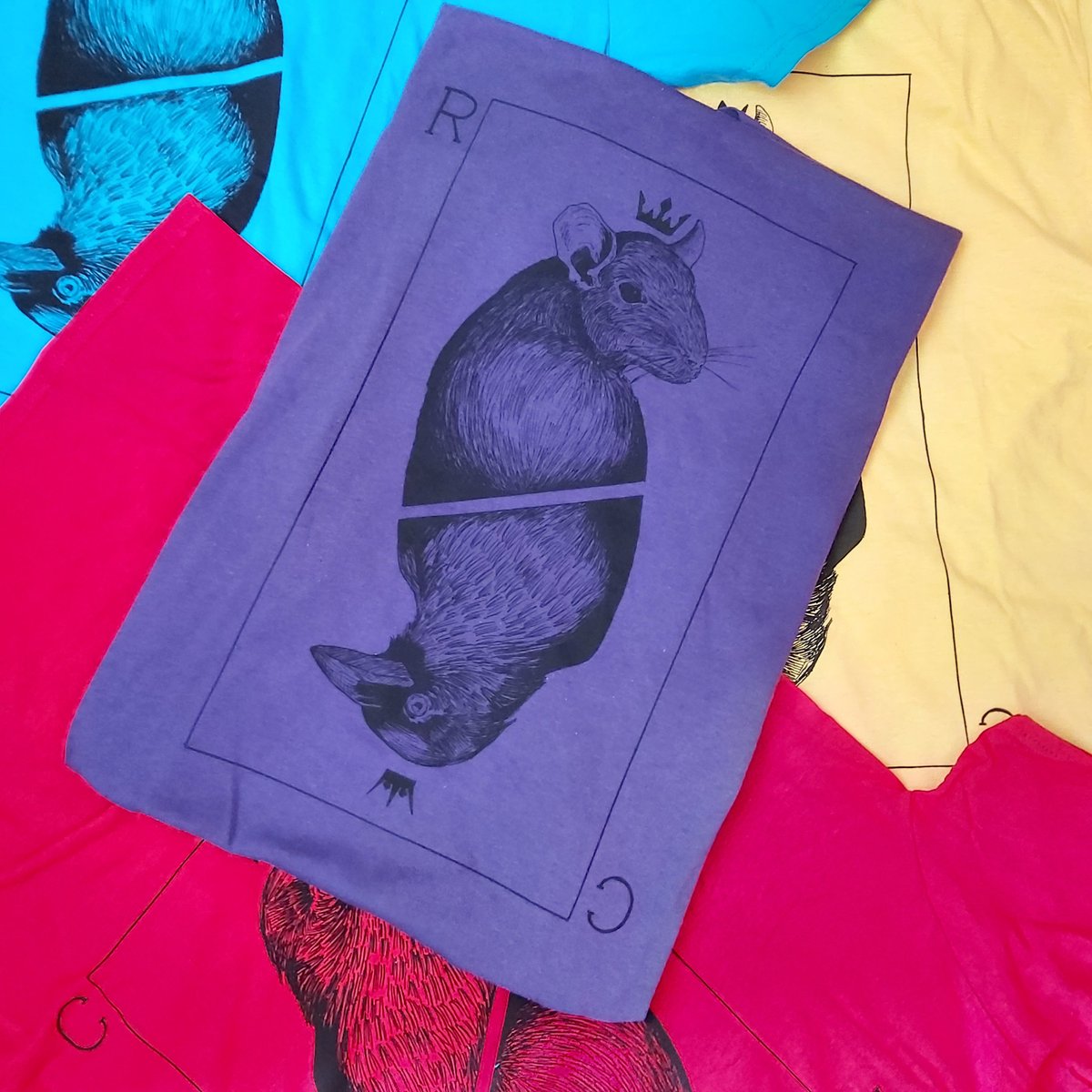 RatCrowIll's tweet photo. New colours available 

Royal card, screen print T-shirt https://t.co/XwPnAl63bN https://t.co/EyVHlfHpej