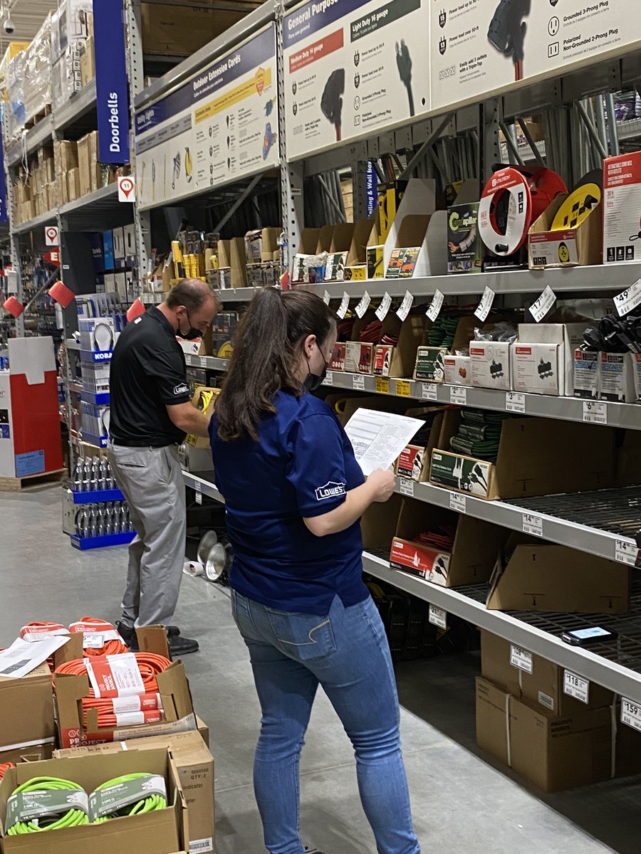 jeffratliff77's tweet photo. MST APPRECIATION MONTH #2375! Had a blast working with the team today! Thanks for all you do Hudson MST!!!! We appreciate all your hard work!
#Crushingresets #teamwork @Bracken73P @ChelseaKuszaj @SanjaPHopper @JacobLowes1287 @MSMLiamD @Briggsie7 @loweskrystal @DanielH60652511 https://t.co/zuNnC4eHot
