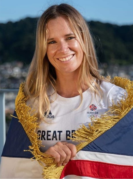 Keep_Wales_Tidy's tweet photo. We'd like to say a HUGE congratulations to @hannahmills1988 on becoming the most successful female Olympic sailor after winning gold in the women's 470 class! 🥇⛵

#Tokyo2020 #BigPlasticPledge @big_pledge #TeamGB #Sailing https://t.co/0wFAksgCXQ