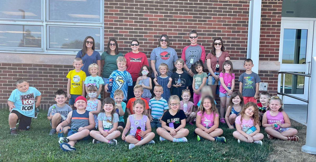 Julie Hermes tweet media