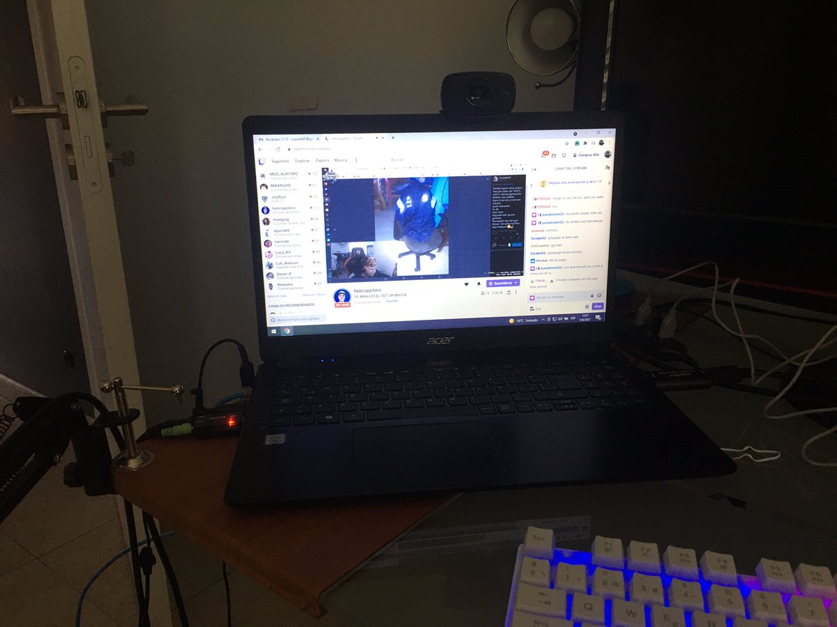 Lukiiiig's tweet photo. @juannievas672 Full humilde pero con la mejor https://t.co/cTAsuwZceI