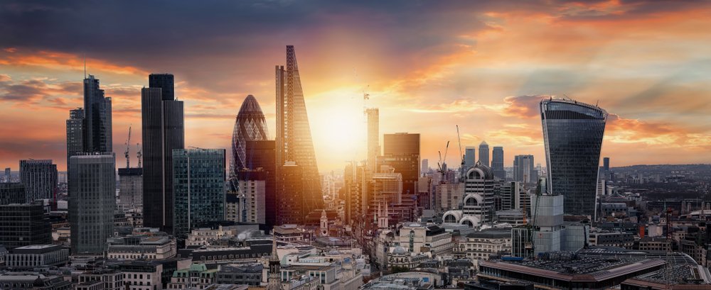 UKinFlorida's tweet image. London’s #fintech sector raised record funding in the first half of 2021.

Globally, London ranks 2nd for fintech investment, with $5.3B raised in the last 6 months – 2.5 times more than any other European city.

#GREATtechnology 🇬🇧