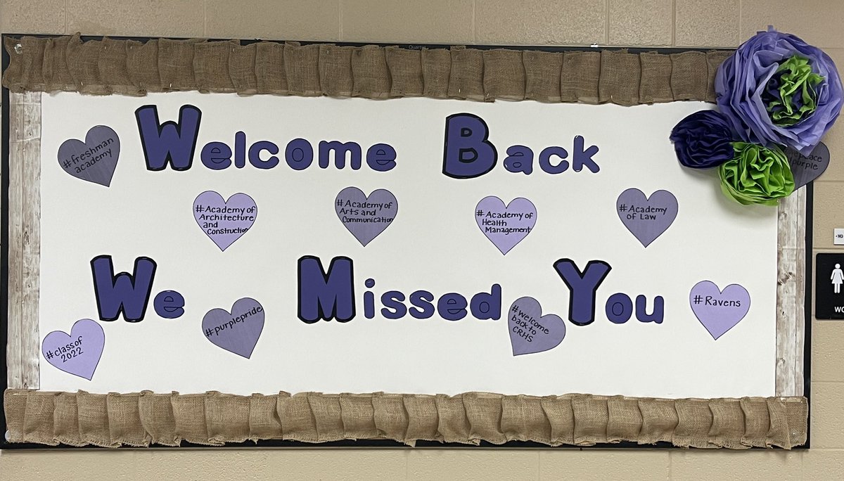 therealDrHoward's tweet image. The Academy of Architecture and Construction @CaneRidgeHS is #loading2021 #BacktoSchool2021 #studentready #RavenNation #purplepride #cantwaittoseeYou 🥰💜@msimms03 @CRHSschoolcoun1 @MetroSchools @Crcarter422 @MyFutureMyWay @MNPSSoutheast