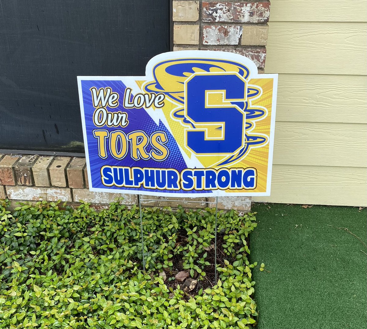 SulphurTor's tweet photo. 2021 TORNADO 𝐒𝐄𝐀𝐒𝐎𝐍 𝐓𝐈𝐂𝐊𝐄𝐓𝐒 GO ON SALE MONDAY!

𝗦𝗘𝗔𝗦𝗢𝗡 𝗧𝗜𝗖𝗞𝗘𝗧𝗦/𝗣𝗔𝗥𝗞𝗜𝗡𝗚 𝗣𝗔𝗦𝗦𝗘𝗦
$60 per seat

𝗔𝗨𝗚 𝟵-𝟭𝟯 (current ticket holders)
𝗔𝗨𝗚 𝟭𝟲-𝟮𝟬 (new purchases)
Sale will be 10am - 1pm

LOCATION: 
🚨🚨at BOYS BASKETBALL GYM FOYER🚨🚨 https://t.co/dK6sTSGIhO