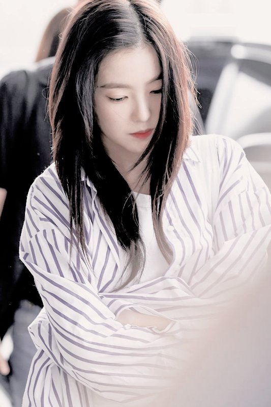 FYKlNGDOM's tweet photo. [ 𝐅𝐀𝐍𝐓𝐀𝐊𝐄𝐍 ] 
                  ᴍᴇɪ ᴀᴛᴛᴇɴᴅɪɴɢ ᴀᴅ'ᴏʀs sᴜɴɴʏ sᴜᴍᴍᴇʀ sʜᴏᴡᴄᴀsᴇ. https://t.co/LsBVX89xIa