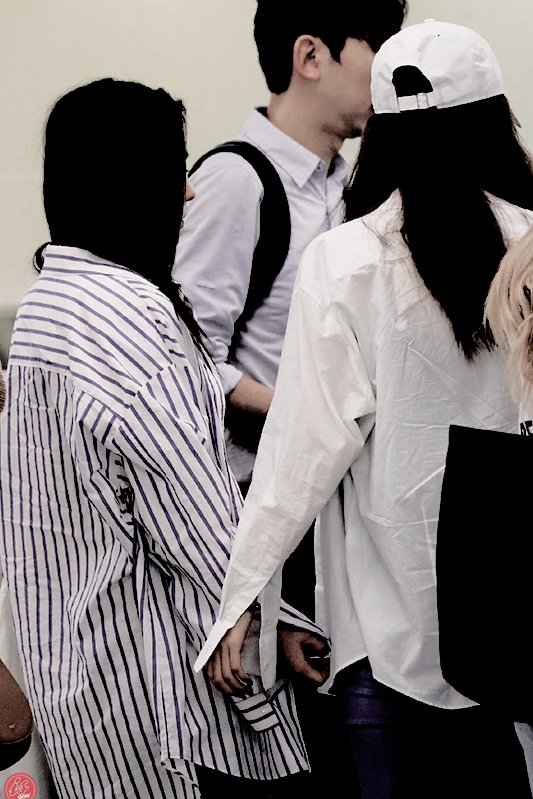 FYKlNGDOM's tweet photo. [ 𝐅𝐀𝐍𝐓𝐀𝐊𝐄𝐍 ] 
                  ᴍᴇɪ ᴀᴛᴛᴇɴᴅɪɴɢ ᴀᴅ'ᴏʀs sᴜɴɴʏ sᴜᴍᴍᴇʀ sʜᴏᴡᴄᴀsᴇ. https://t.co/LsBVX89xIa