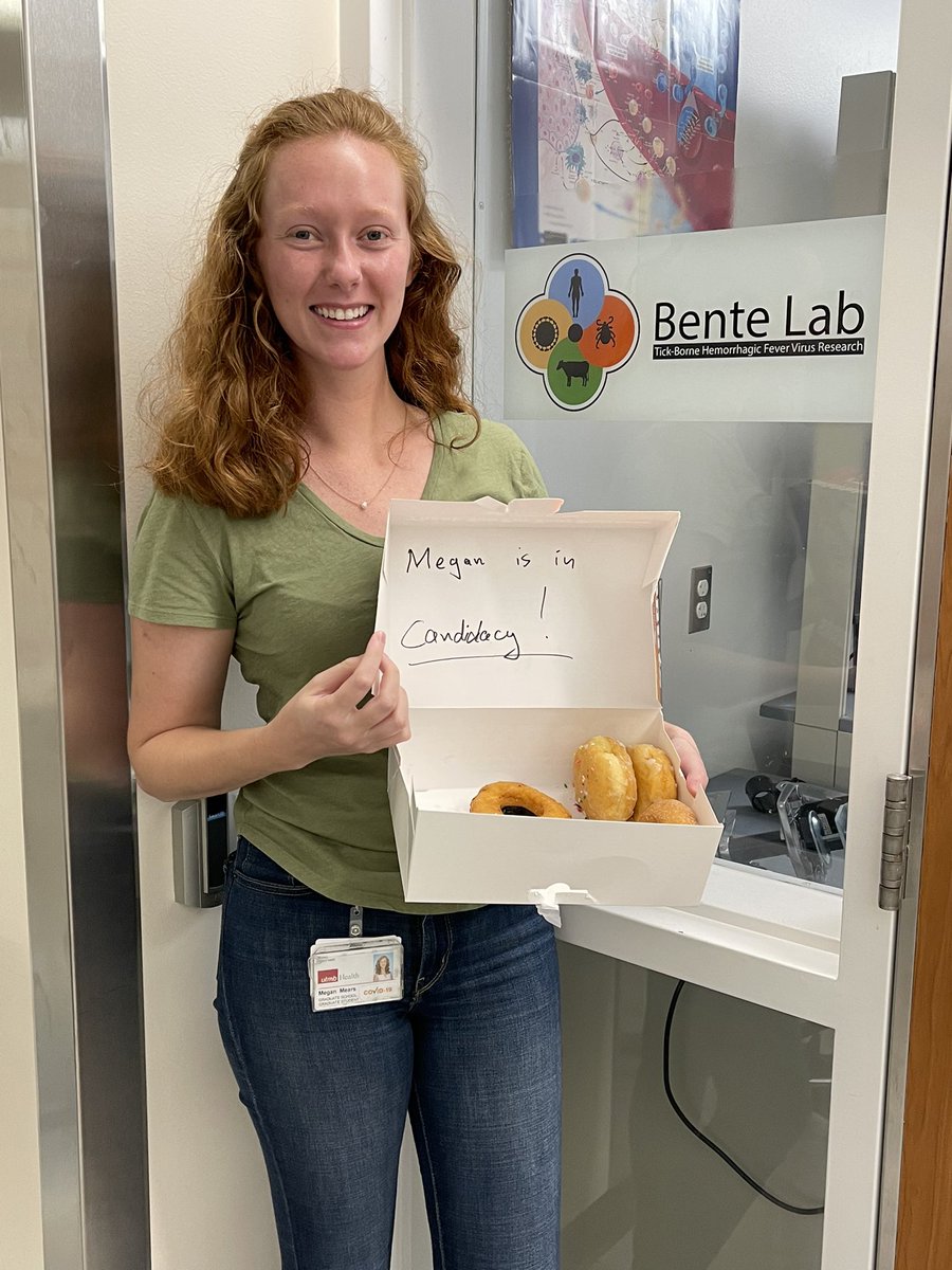 MMears_'s tweet image. Celebrating a huge milestone: PhD CANDIDATE!! Thanks @BenteLab!