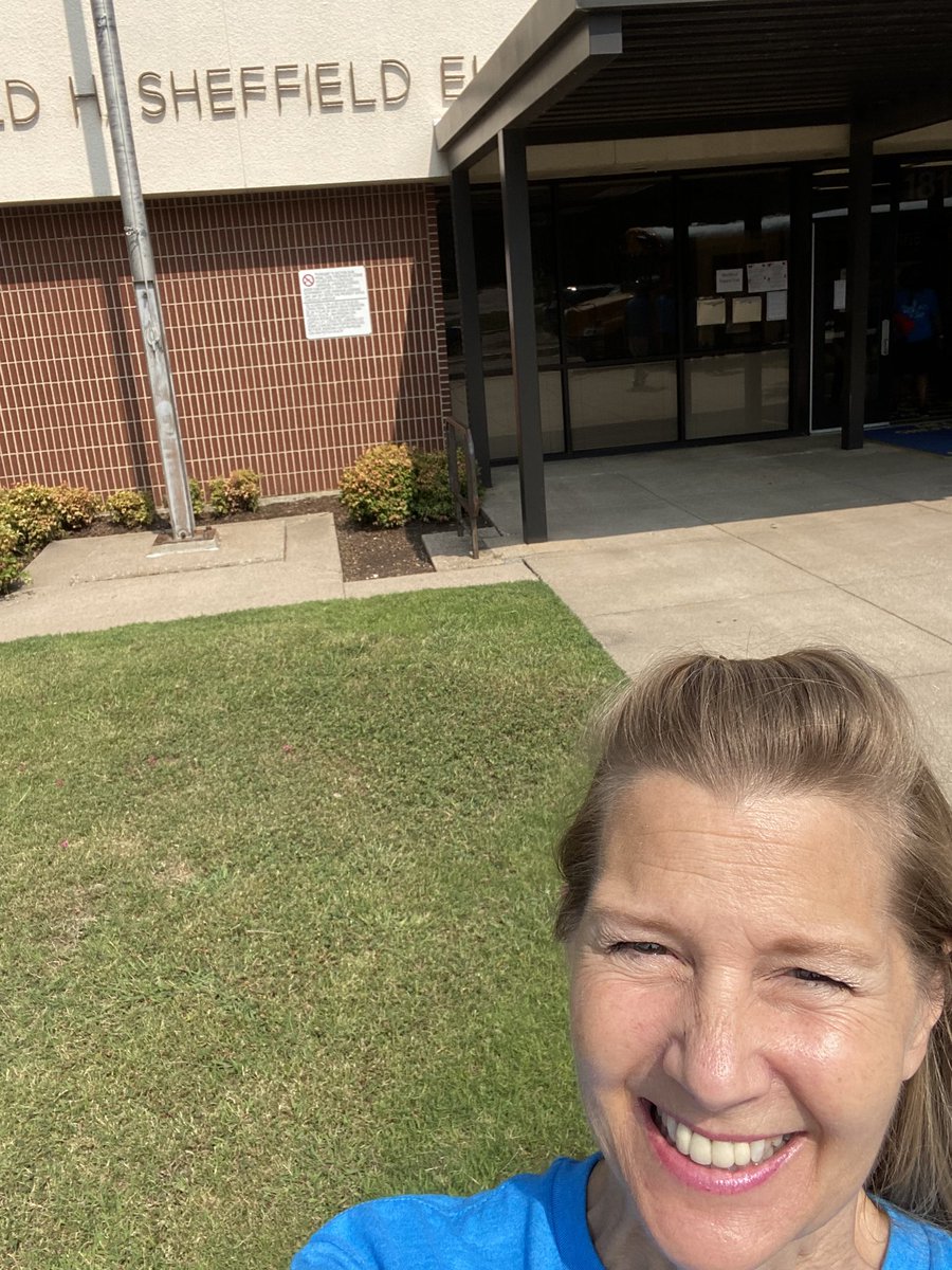 trudykelley1983 (@trudykelley1983) on Twitter photo Rise Up Rally tour! I love me some Sheffield! Have a great 21-22!
<a href="/SheffieldElem/">Sheffield Elementary</a> <a href="/CFBISD/">Carrollton-Farmers Branch ISD</a> #togetherwerisecfb Rise Up Rally tour! I love me some Sheffield! Have a great 21-22!
<a href="/SheffieldElem/">Sheffield Elementary</a> <a href="/CFBISD/">Carrollton-Farmers Branch ISD</a> #togetherwerisecfb