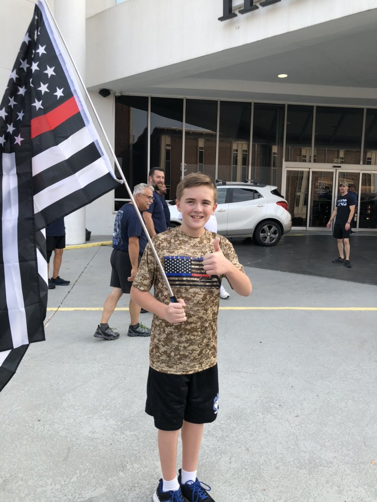 This morning we had the privilege to participate in “Honor The Fallen”, A one mile run with Zechariah Cartledge, founder of RUNNING FOR HEROES, INC. We would like to thank everyone who came out to run, walk or simply show their support for such a great cause.  #hspdstrong