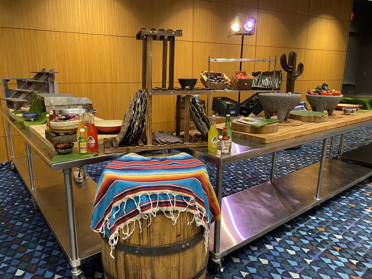 JenniferNorris2's tweet photo. #IAVMWHQ Join us at the VenueConnect Diversity Reception 5pm tonight in the Georgia Ballroom Building C GWCC
Thank you to #ungerboeck #LevyRestaurants #eventbooking for sponsoring this reception https://t.co/bpSX4GDOfy