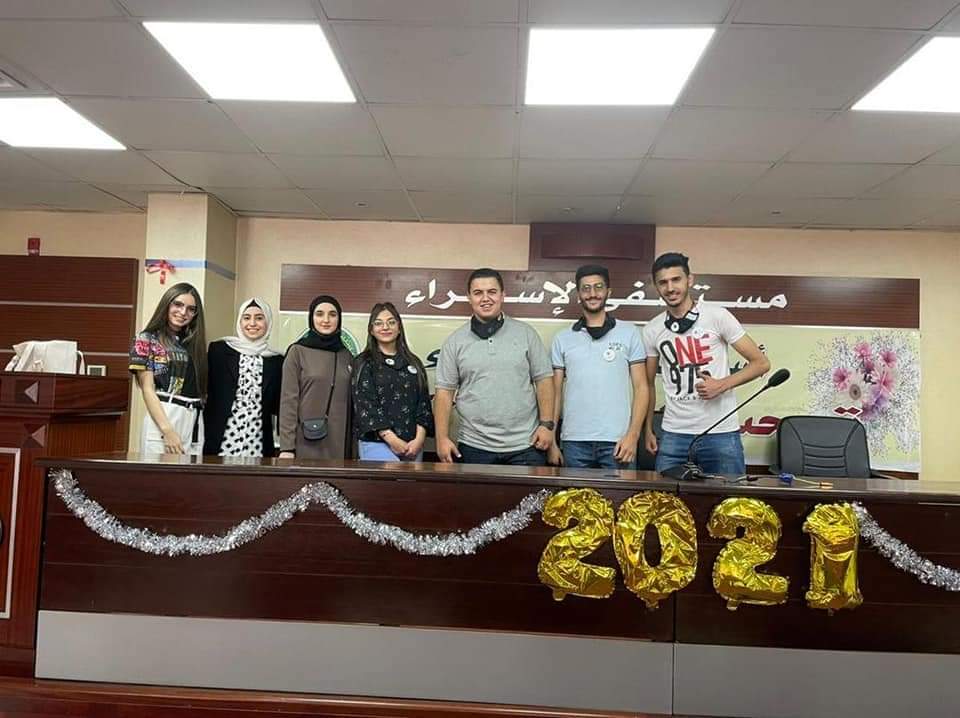 ElixierC's tweet photo. #حفل_توديع_السنفرة 🥳#نادي_الإكسير_الطبي 💜
احتفل النادي الطبي يوم أمس الأربعاء مع أبطال دفعة Endorphin في الجامعة وذلك بمناسبة اقتراب توديعهم للسنة الأولى.
كما وحضر ضيوفنا من الرعاة الرسميين للحفل #JO_Academy وقدموا العديد من الهدايا والخصومات الرائعة للطلبة 
كل عام وأنتم بخير💜 https://t.co/pigxqh1t8i