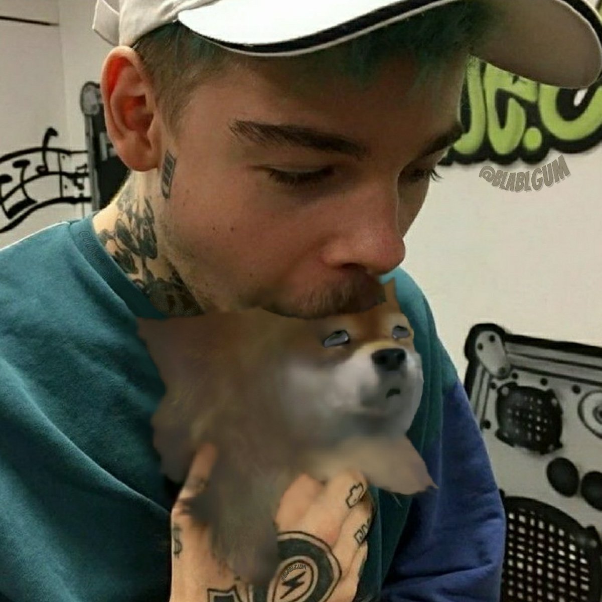 BlablGum's tweet photo. Benny auf Madeira (･o･;) 
bissl spät aber egal >:( https://t.co/gNZnbyNuqa