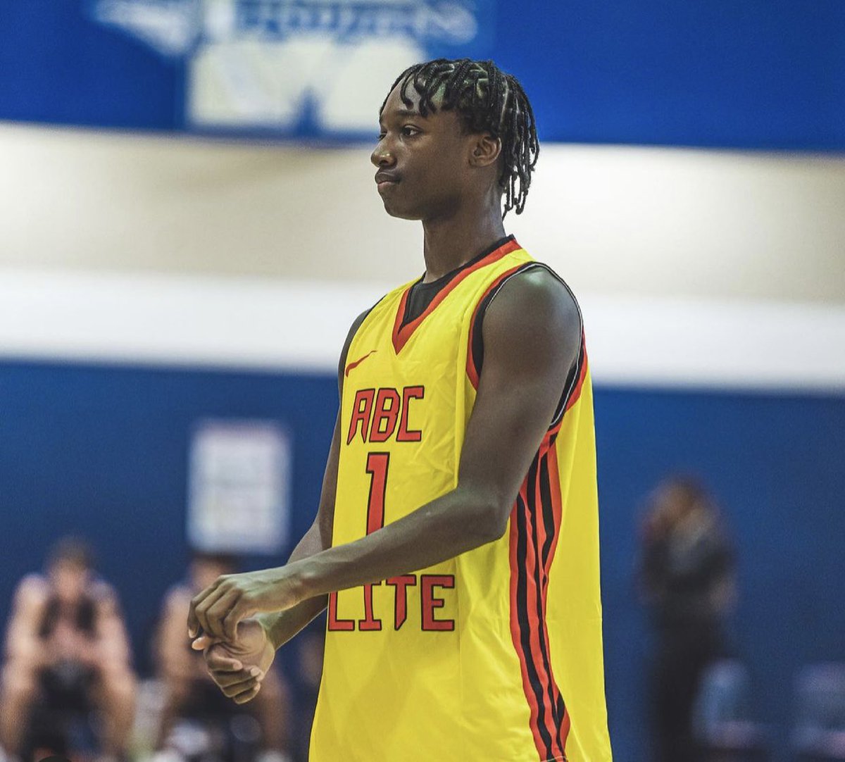 Shun Williams (@ontheradarhoops) on Twitter photo Simeon Cottle picks up ball handlers full court and applies good ball pressure that opponents often did not want the ball in their hands.
<a href="/JL_Hemingway/">Jonathan Hemingway</a> STORY:
ontheradarhoops.com/power-24-noteb… Simeon Cottle picks up ball handlers full court and applies good ball pressure that opponents often did not want the ball in their hands.
<a href="/JL_Hemingway/">Jonathan Hemingway</a> STORY:
ontheradarhoops.com/power-24-noteb…