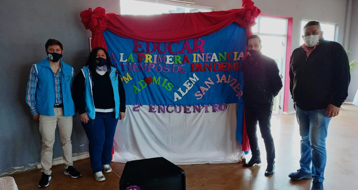 cecimerlo05's tweet photo. Mañana muy productiva en la capacitación del NI. Udpm Alem- San Javier presente. @CristinaFretes4 @grillo141 @Gladysmdasilva @GraAcos02297296 . Flabio Nuñez https://t.co/kAa8vblead