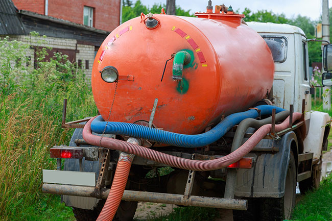 marionpumper's tweet photo. What You Need to Know About Septic Tank Pumping https://t.co/AZVpjO9BZu https://t.co/Lq8eS1g8Vw