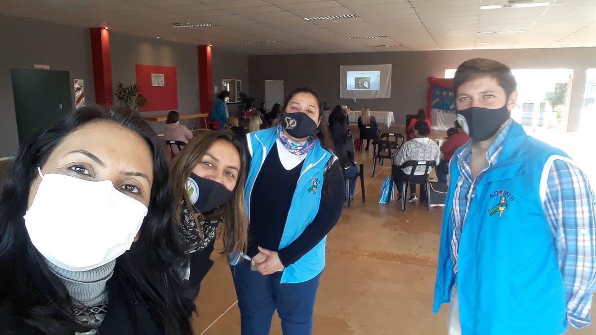 cecimerlo05's tweet photo. Mañana muy productiva en la capacitación del NI. Udpm Alem- San Javier presente. @CristinaFretes4 @grillo141 @Gladysmdasilva @GraAcos02297296 . Flabio Nuñez https://t.co/kAa8vblead