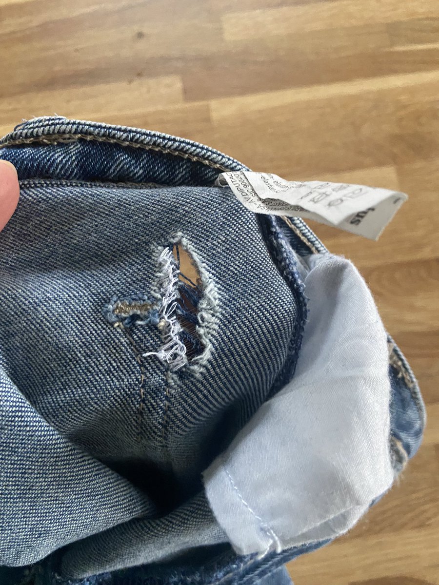 SarahJadee_x's tweet photo. @ASOS quality have gone massively down hill since lockdown clearly how can you send me an item full of holes sewed up poorly by someone  no labels or tags on and honestly the smell from the bag is offensive https://t.co/S2AyEbA06G