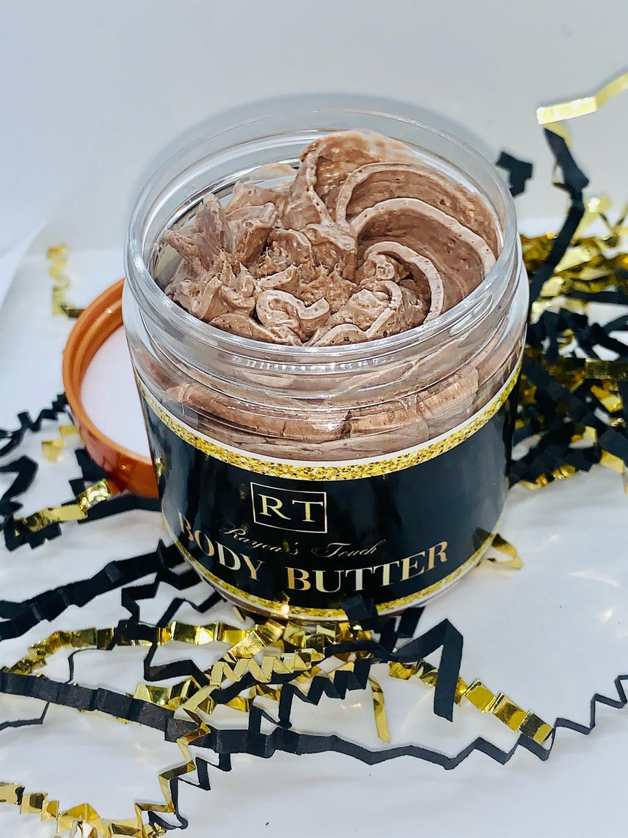 It costs $0.00 to RT my hand whipped, fast-absorbing body butters ✨

You never know who could be suffering from dry skin, eczema or psoriasis. 

Help me find the next member of the Royal Family 👑