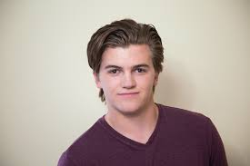 With all the excitement last night on the BIG reveal that #ReneeOConnor was going to guest star on #MyLifeIsMurder, lost in all the celebrations was the fact that Renee's son, Miles Muir, is going to join his mum on the show! 
ew.com/tv/xena-costar…