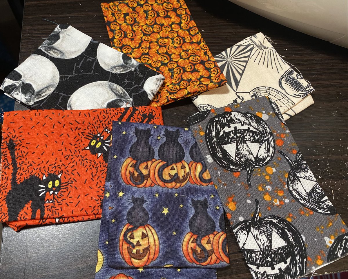 thecatnipfairy's tweet image. It’s almost time! #halloween #spookyseason