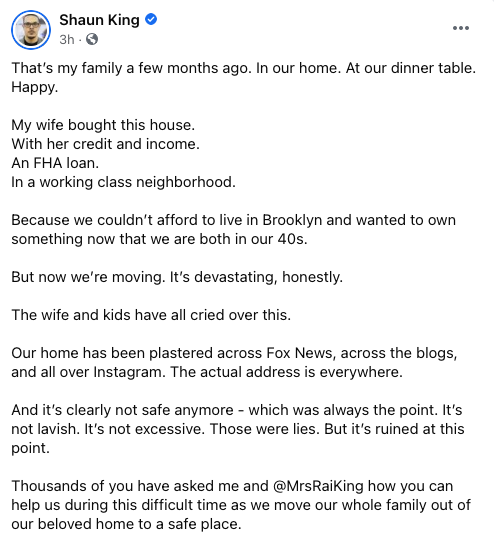 chris_notcapn's tweet photo. A week after the NY Post reported on Shaun King's lavish $842,000 lakefront home, he claims he and his family need to move and hire private security, so he's posted his wife's cash app and is asking for donations. https://t.co/4fENhW0nwy