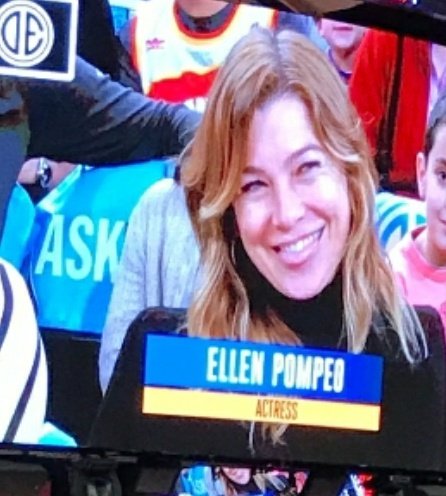 pompwo's tweet photo. ela mordendo a linguinha 🥺 https://t.co/UOZV7PnXQ8