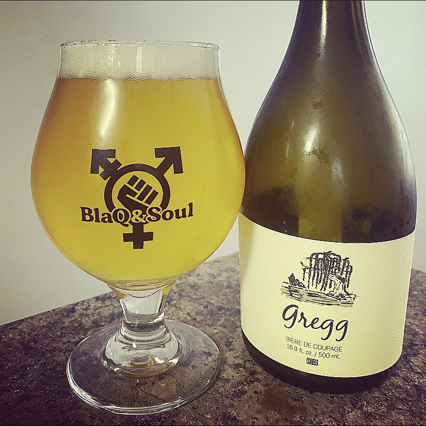 Bers_n_Bets's tweet photo. Treated my new @BlaQAndSoul glass with ALL THE RESPECT! Went #teamsaison in honor of @AprilEssence. This beer is glory in a bottle. @cinderlandsbeer #drinkpgh https://t.co/Ho7JNLIdqz