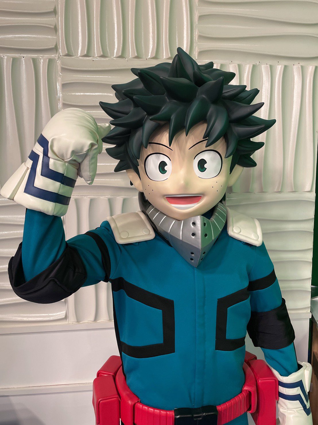 僕のヒーローアカデミア The Movie ワールド ヒーローズ ミッション 公式 続いてzip にもデクくん出演 このあとの お天気コーナーに登場します 是非ご覧ください ヒロアカ 映画 ワールドヒーローズミッション 本日公開