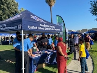 SBCUSDPOLICE's tweet image. #NationalNightOut Chief, @SBSPDjpaulino along with our #DistrictPoliceTeam and youth advisors had a great night of engagement with our school community. #SpecialThanks Sergeant John @EchevarriaFor &amp;amp; Sergeant Raya #RelationalPolicing #CommUNIYT