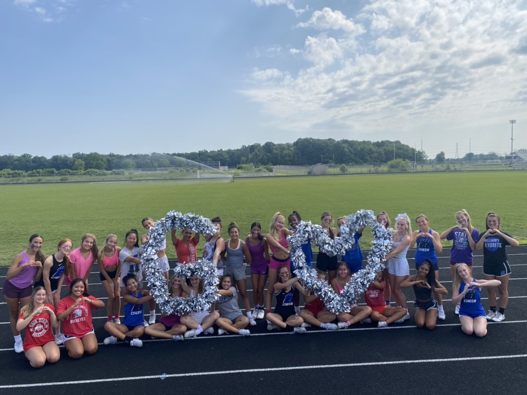 Sending love to our freshman football player!!!
Grady, you are in our hearts!  💙🤍🖤✨