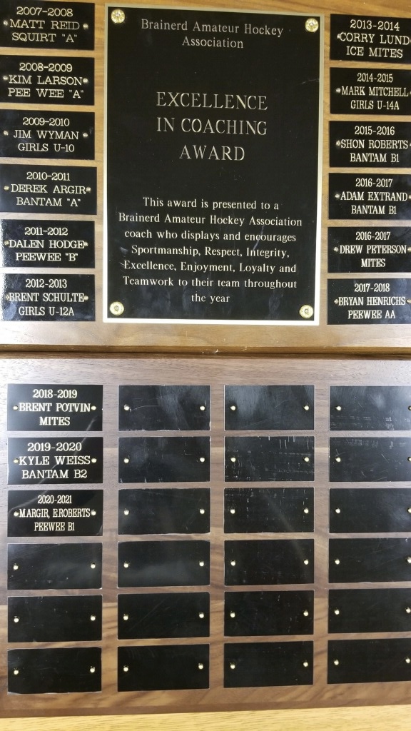 BrdYouthHockey's tweet photo. Please help us celebrate the 2020/21 Coaches Of The Year: Mason Argir and Eli Roberts from the PeeWee B1 team! https://t.co/TtjO8qrHjV