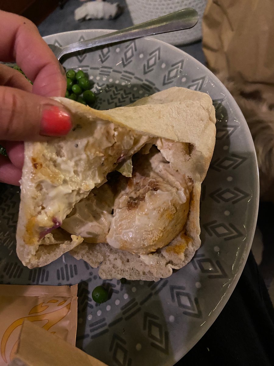 Helen Weller tweet media