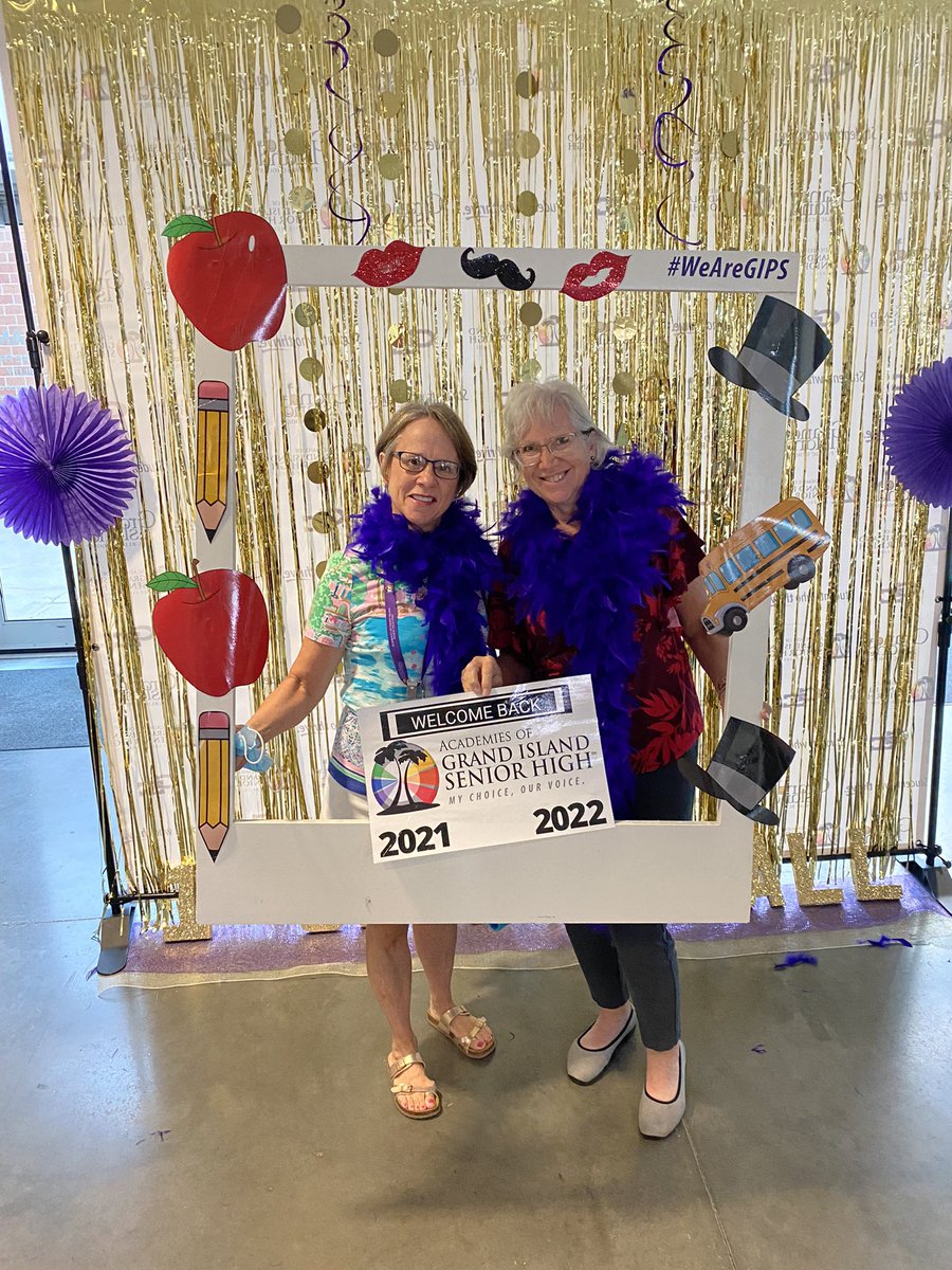 EmploymentGips's tweet photo. Check out these photos. Ready to make a difference for their students. @BarrMiddle @DodgeGI @GISH_Islanders #1gipsforall https://t.co/lREymmk0Tx