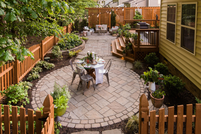 10 Low-Maintenance Backyard Ideas bit.ly/2SrdnKD