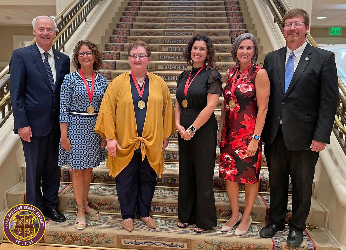 LHSD_WOLVES's tweet photo. Congrats to Jil'Lana Heard, LHSD Teacher of the Year, for being named a State Semi-Finalist today in the Arkansas Teacher of the Year Competition. #LHWolfNation https://t.co/nowqfXgRbM