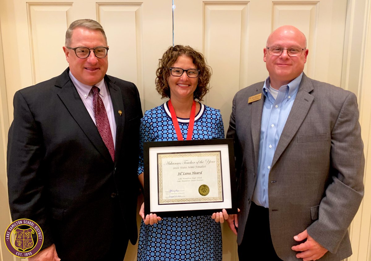 LHSD_WOLVES's tweet photo. Congrats to Jil'Lana Heard, LHSD Teacher of the Year, for being named a State Semi-Finalist today in the Arkansas Teacher of the Year Competition. #LHWolfNation https://t.co/nowqfXgRbM