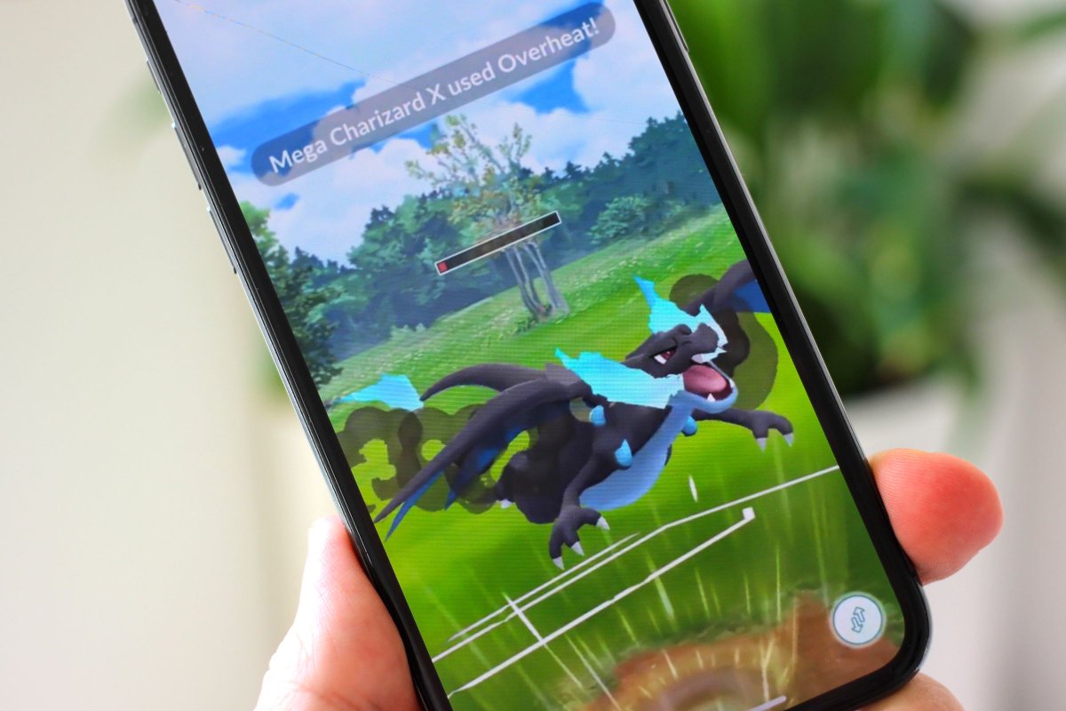 Polygon's tweet photo. Pokémon Go’s biggest players, tweeting under the hashtag #HearUsNiantic, call on the developer to restore pandemic bonuses rolled back earlier this week https://t.co/jT1ygCSiON https://t.co/aCJQNuhOjw
