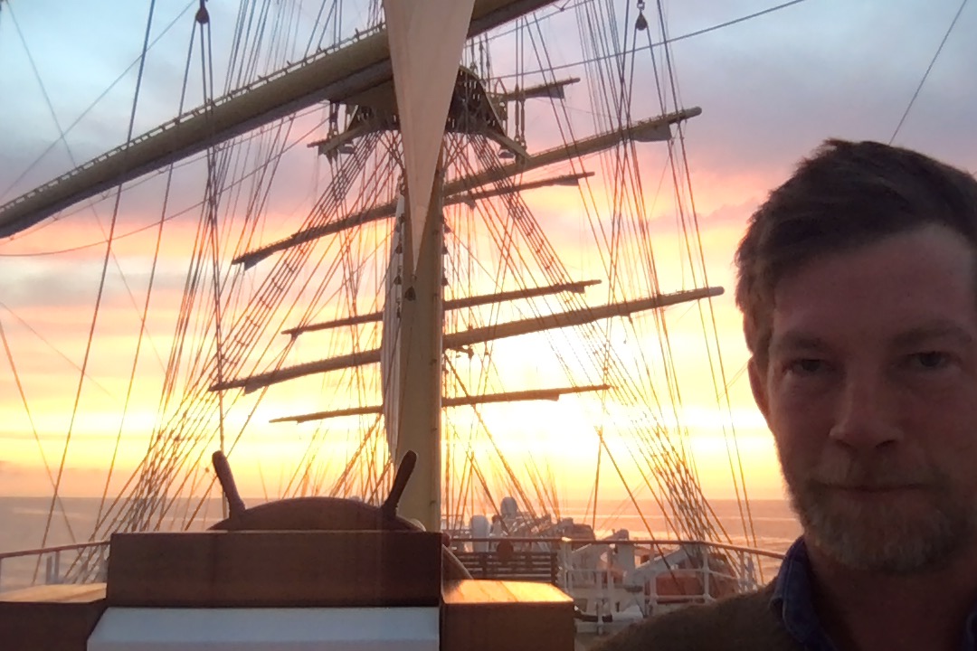 HoratioClare's tweet photo. Beautiful morning for sailing turned into a stunning day. Took my hands off the wheel briefly... @tradewindvoyages #SeeGolden https://t.co/RLIYObCbBc