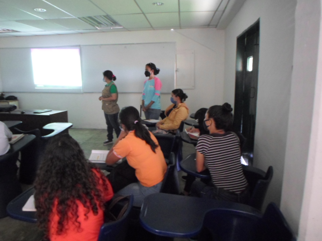 Coryatur tweet media