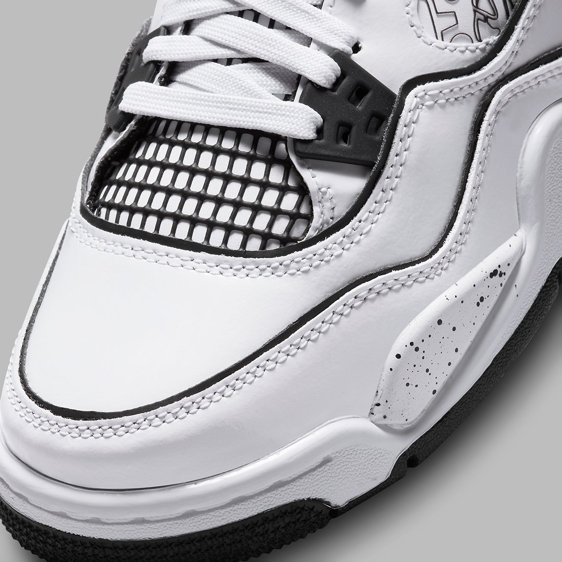 bestjordanbot's tweet photo. Air Jordan 4  “DIY”
Color: White/Volt-Black
Grade School: $150
Style Code: DC4101-100

Release Date: Aug 19th, 2021 (Thursday)
https://t.co/fh2Omq6Hml https://t.co/31dlIGcZHN