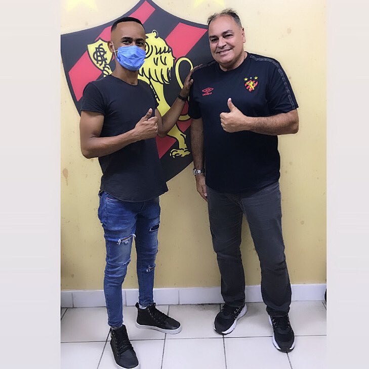 salaodefofo's tweet photo. @neipandolfo  grande profissional , obrigado pela preferência do meu trabalho .

@sportrecife 🇦🇴 https://t.co/fW5VkLLNKC