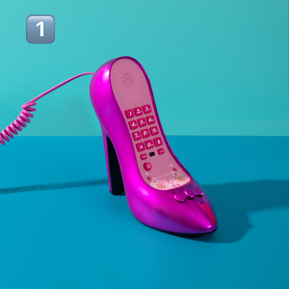 Ooma's tweet photo. If you were a novelty phone, which would you be: 1️⃣, 2️⃣, 3️⃣, or 4️⃣? https://t.co/fSg6UDNjhG